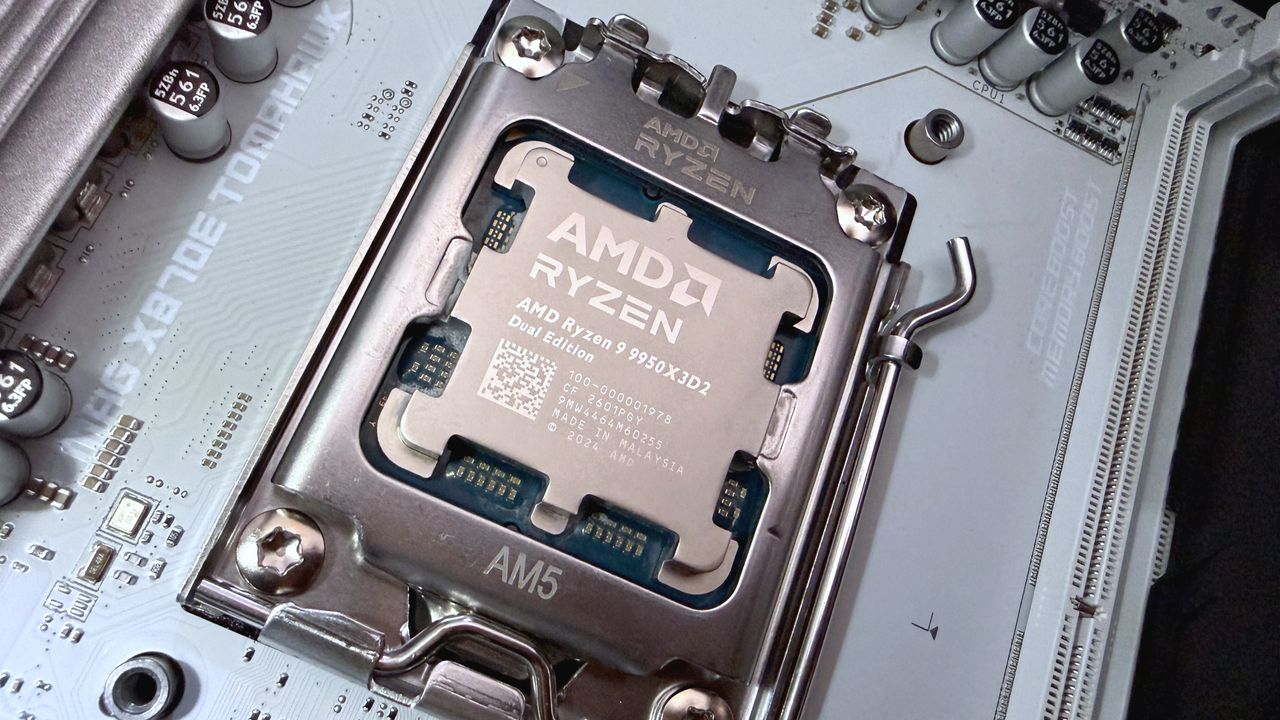 Хэрвээ таны AMD chipset драйверууд минийх шиг учир битүүлгээр суулгагдахгүй байвал гараар шинэчлэх хэрэгтэй