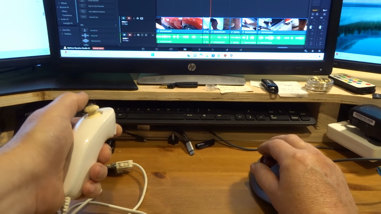 Энгийн Wii Nunchuck-г видео засварлах хэрэгсэл болгожээ, учир нь 'хамгийн эвтэйхэн зүйлсийн нэг' гэж үзэж байна